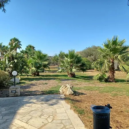 Casa Cavarra *