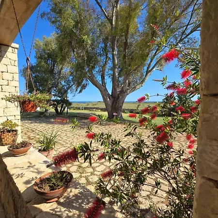 Casa Cavarra Bed & Breakfast Portopalo Di Capo Passero