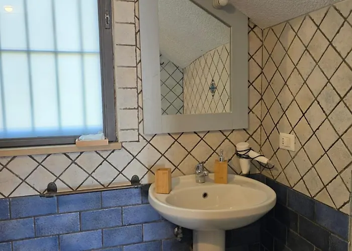 Frühstückspension Casa Cavarra 3*