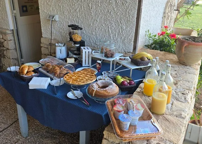 Casa Cavarra 3*